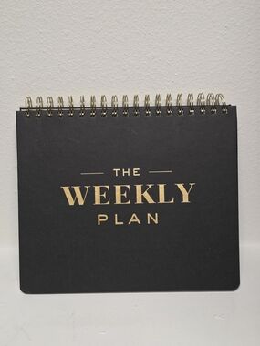 UBrand The Weekly Plan Gold Lettering Spiral Desk Planner